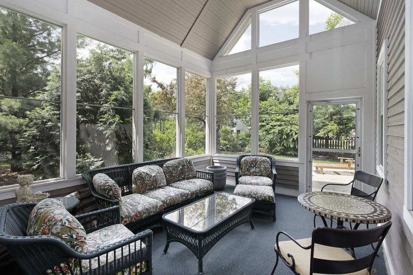 adding-a-screened-porch-to-your-house-f-s-building-innovations