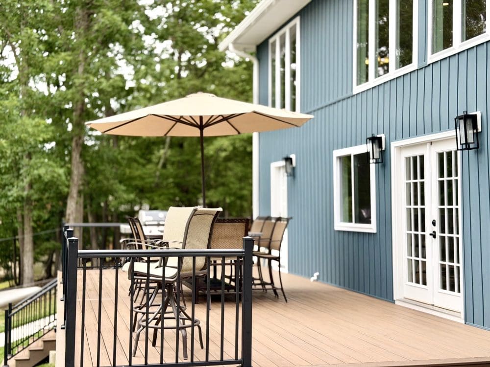 Decks & Outdoor Living
